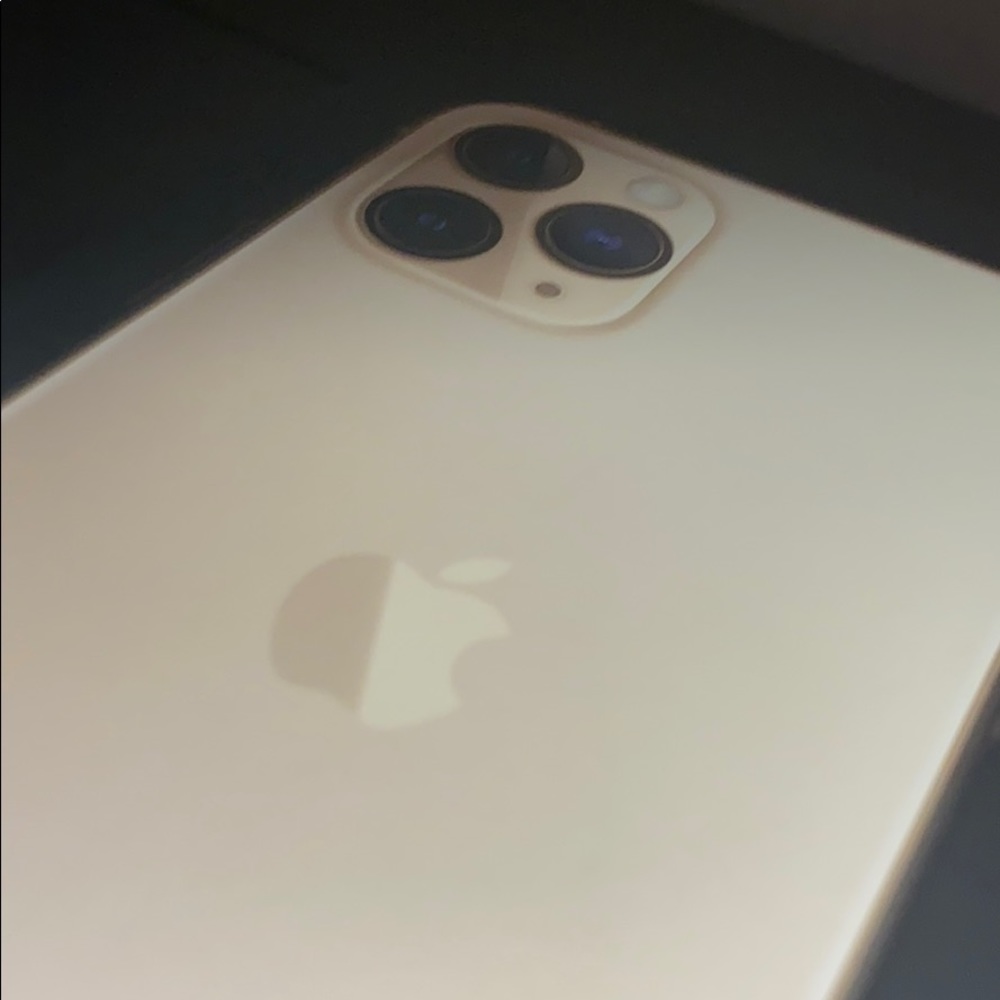 Meet your Posher, Kero